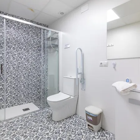 Grand Villa Valencia - 8 min to Center by Metro *