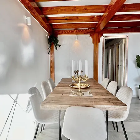 Luxury Penthouse Center