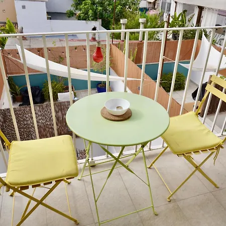 Hosted By Gracie Valencia