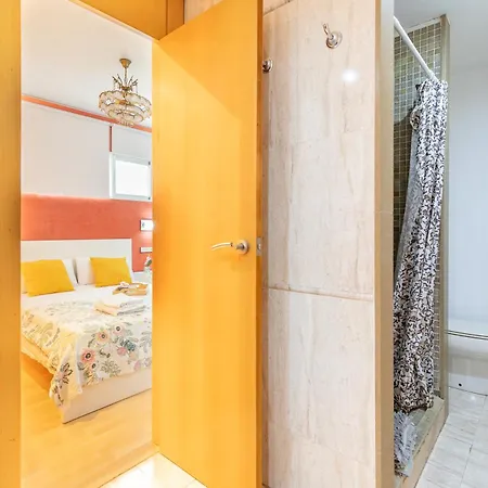 Penthouse Duplex In A 4 Floors Spanish House -8 Min To Center By Metro * Valencia