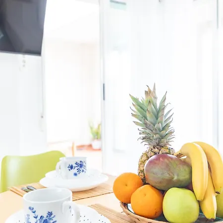 Appartement Penthouse Duplex In A 4 Floors Spanish House -8 Min To Center By Metro *