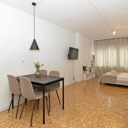 Guestready - Old Town Hideaway * Valenza