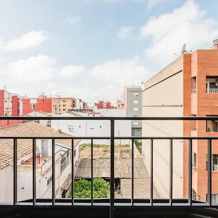 Brand New Close To The Beach And City Centre! *