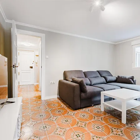 Brand New Close To The Beach And City Centre! *