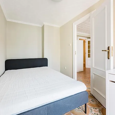 Apartment Brand New Close To The Beach And City Centre! Valencia