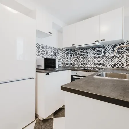 Brand New Close To The Beach And City Centre! Apartment Valencia