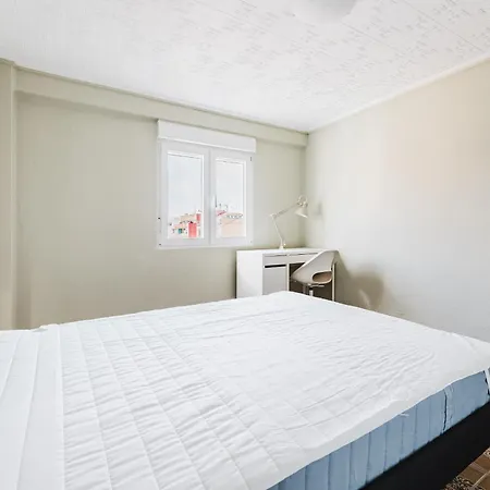 Brand New Close To The Beach And City Centre! Apartment