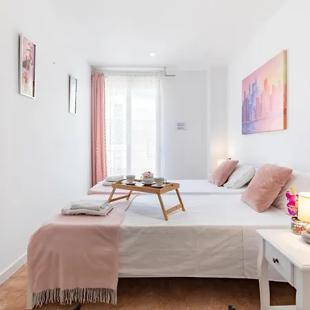 Mediterraneo By Neohotels-centro 8 Min By Metro 4*