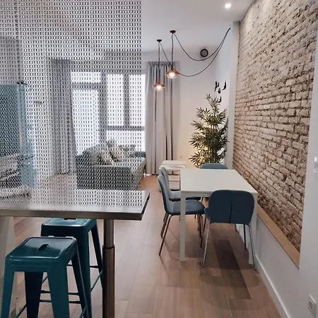 Apartament Convento, Amazing Flat With Patio *