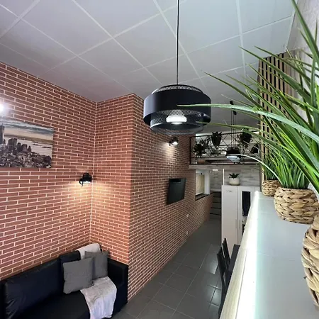 Carcaixent 24 Hotel apartamentowy Walencja