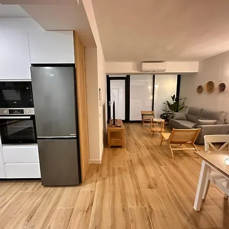Apartment & Ayora