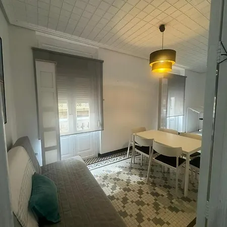 Apartamento En Pleno Centro * Valencia