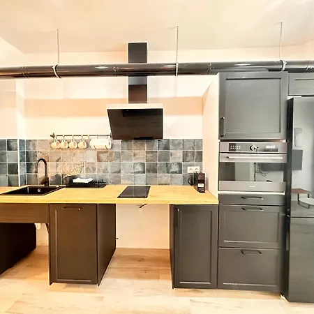 Alberola Industrial Style