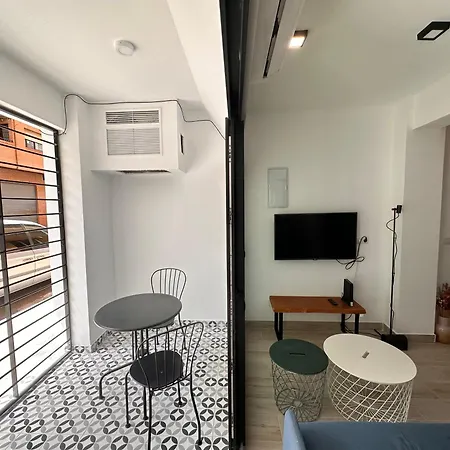 Apartament Alberola Industrial Style *