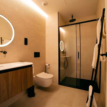 Apartment Guastavino By Alma