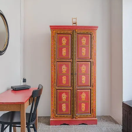 Na Jordana Flat * فالنسيا