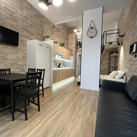 Melia Y Fuster 23c 4*