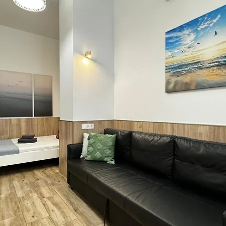 Rodrigues 15 Apartmanhotel *