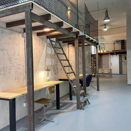 Apartment Poeta