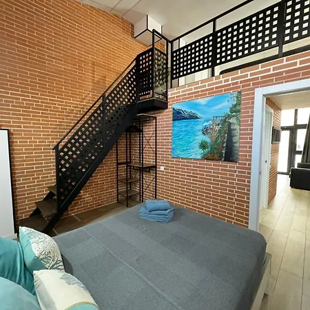 Cervero 24a Apartahotel 4*