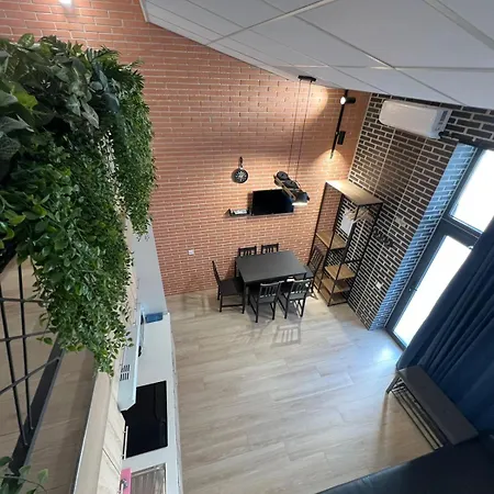 Lägenhetshotell Cervero 24a