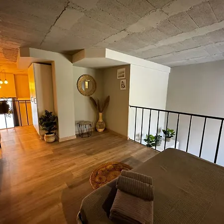 Cervero 24a Apartahotel 4*