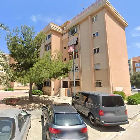 Malvarrosa Comoda Y Sencilla Cerca De La Playa