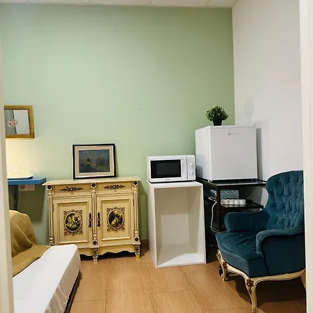 Mirador 2 Del Mercado - Con Bano Privado En El Centro De La Ciudad Vella Rum i privatbostad *