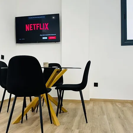 Avakian Centro Lejlighed *