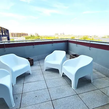 Apartment E-arenas With Terrace In Edificio Arenas *
