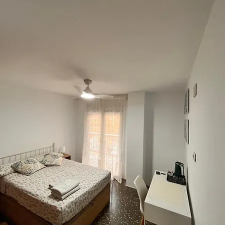 Center Of The City 2 Homestay Valencia