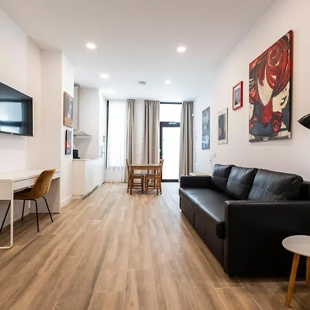 La Casa De La Pintora By Concept Flats