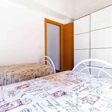 Acogedor Duplex Con Terraza Interior En La Playa Daire