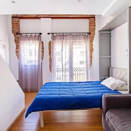 Con Terraza Privada Cerca De La Playa *