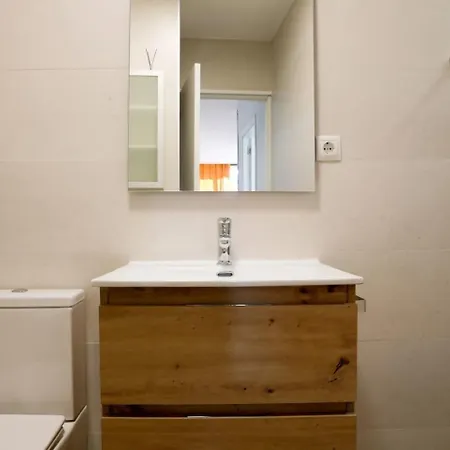 Renovado Y Sofisticado En El Centro De Appartement