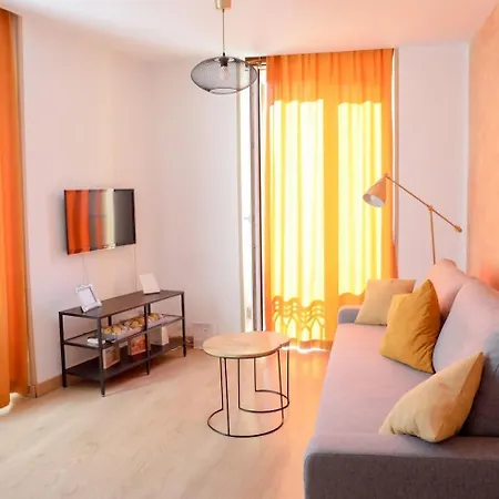 Appartement Renovado Y Sofisticado En El Centro De