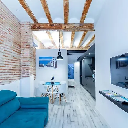 Chic Estudio Privado Al Lado De La Playa Apartamento