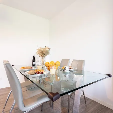 Apartamento Familiar Con Piscina En Capital Apartment