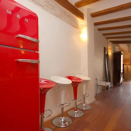 Beds & Breaks Ravel I Appartement
