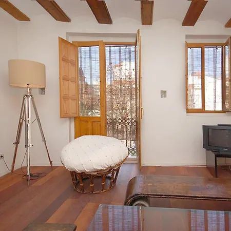 Apartamento Beds & Breaks Ravel I