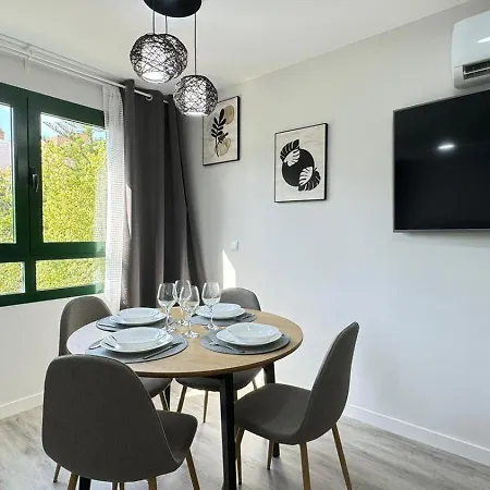 Versus Near Of Arts Iii * Βαλένθια