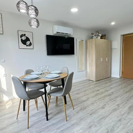 Versus Near Of Arts Iii Βαλένθια