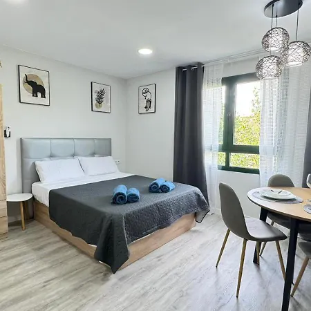 Apartamento Versus Near Of Arts Iii *