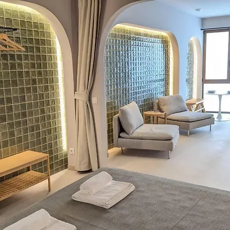 Apartamento Renovado Estudio Privado En La Playa