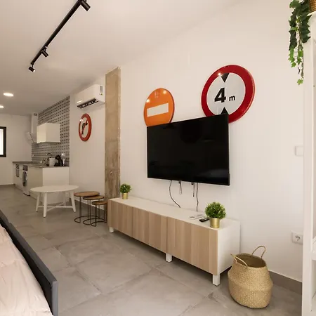 New Flats 1 * فالنسيا