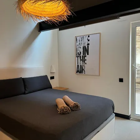 Lovely Exclusivity In Center Valencia