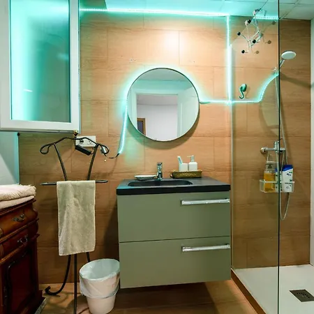 Mirador 5 Del Mercado - Con Bano Privado En El Centro De La Ciudad Vella Valenza