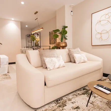 Md Nou Mestalla Apartment