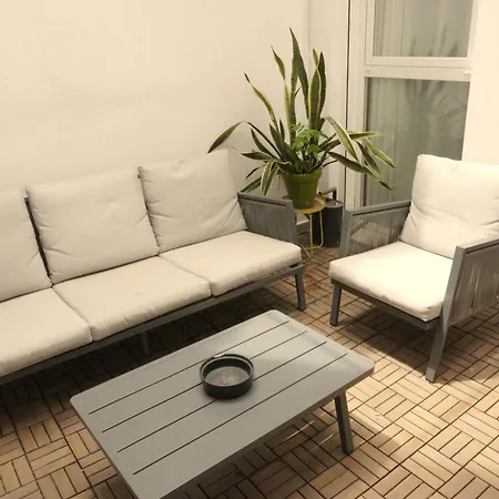 Apartment P1 Private Patio, Nice 1bdrm 2bath In Ruzafa *