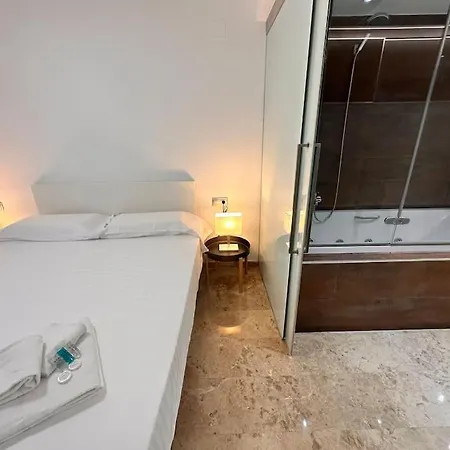 Apartamento Amplio Y Lujoso Con Vistas